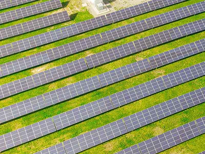 Il governo VN sviluppa vigorosamente i sistemi fotovoltaici