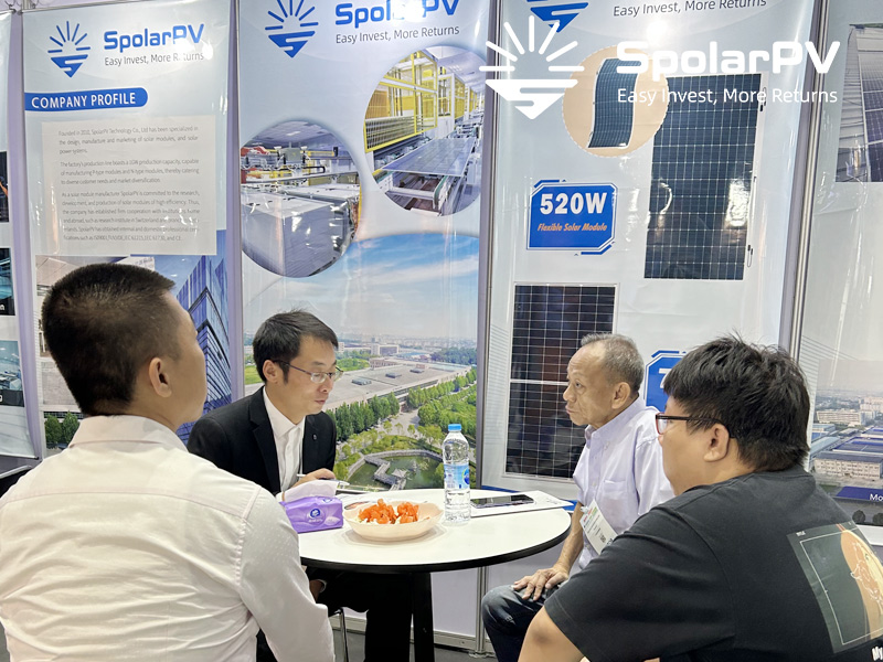 SpolarPV coinvolge i clienti nel primo giorno dell'ASEW 2024 in Tailandia